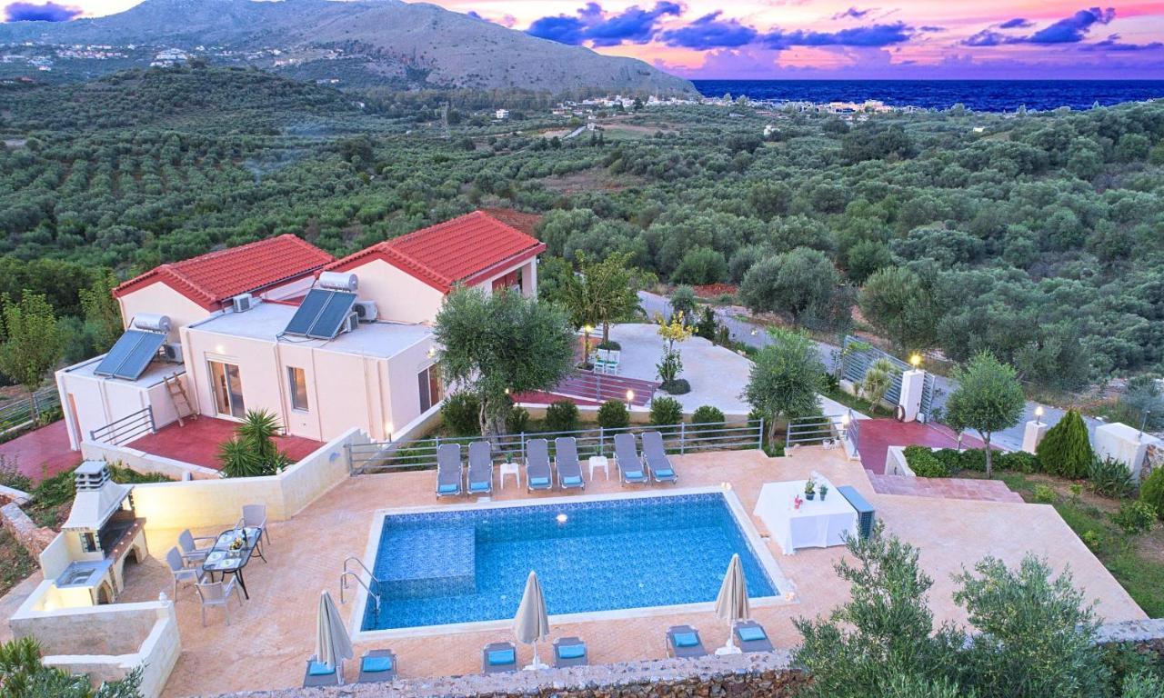 Aqua Blue Villas With Heated Pool Mathés Esterno foto